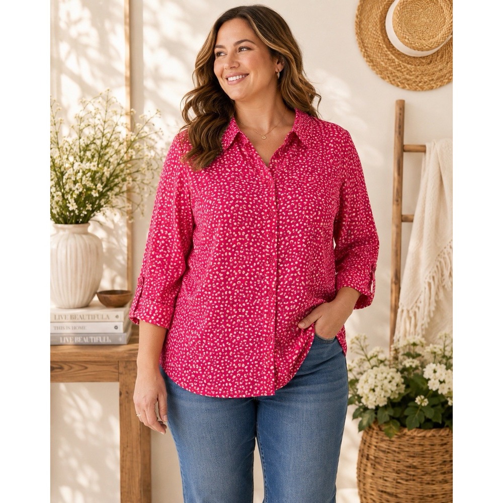 Chico's Women's Size 2 US 12 Pink Animal Print Button Down 3/4 Sleeve Shirt